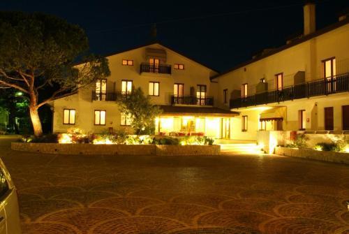Hotel Alla Dolina Sistiana Buitenkant foto